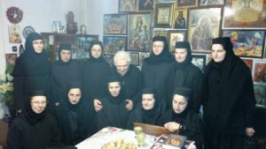 Dna Aspazia si maicile de la Petru Voda